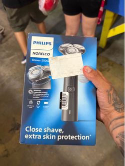 Phillips norelco shaver
