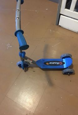 Razor scooter