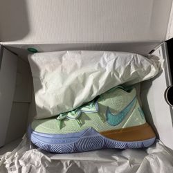 Nike Kyrie 5 x Squidward Edition 