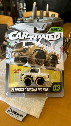 Car tuned 21 Toyota Tacoma series 12 diecast