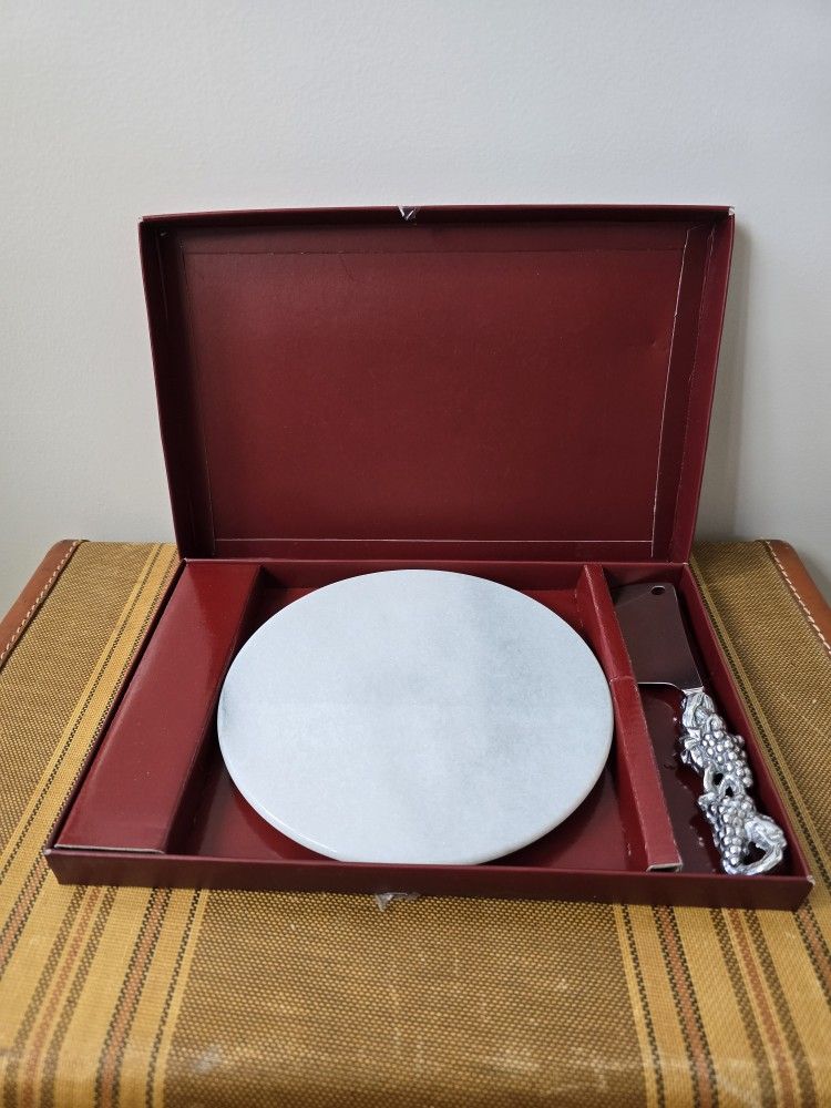 Cheese Board With Knife In Original Packaging