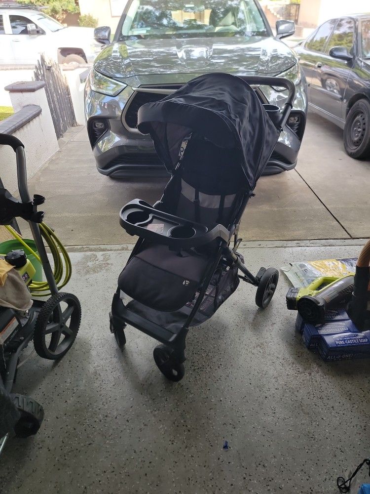 Baby trend Stroller $45 ObO