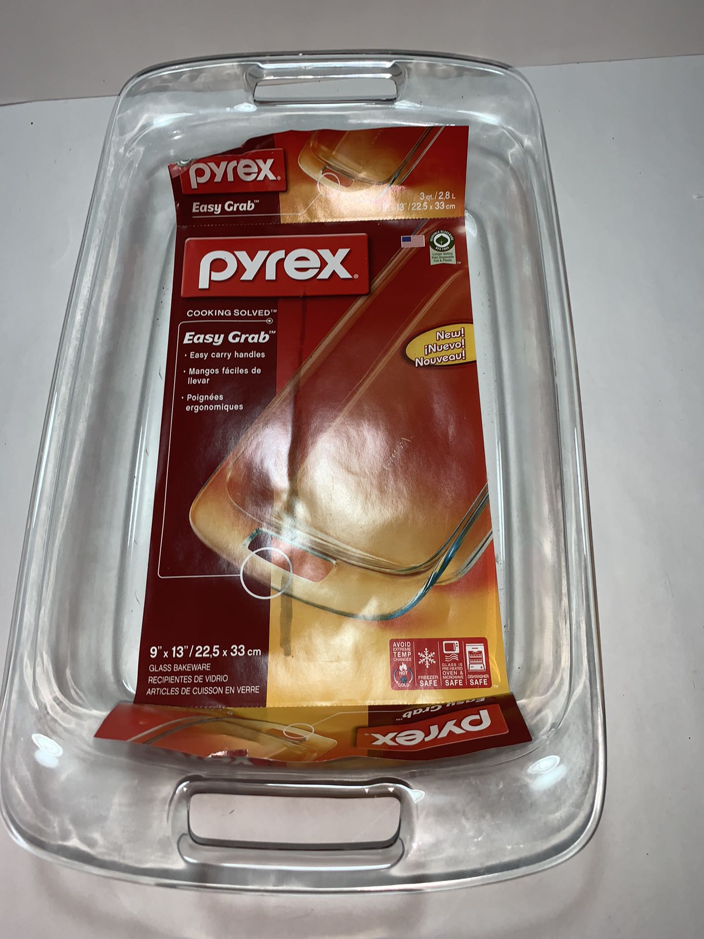 Pyrex Glass Bakeware 9” x 13”