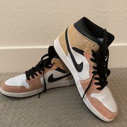 Jordan 1 Mid (Magic Ember)