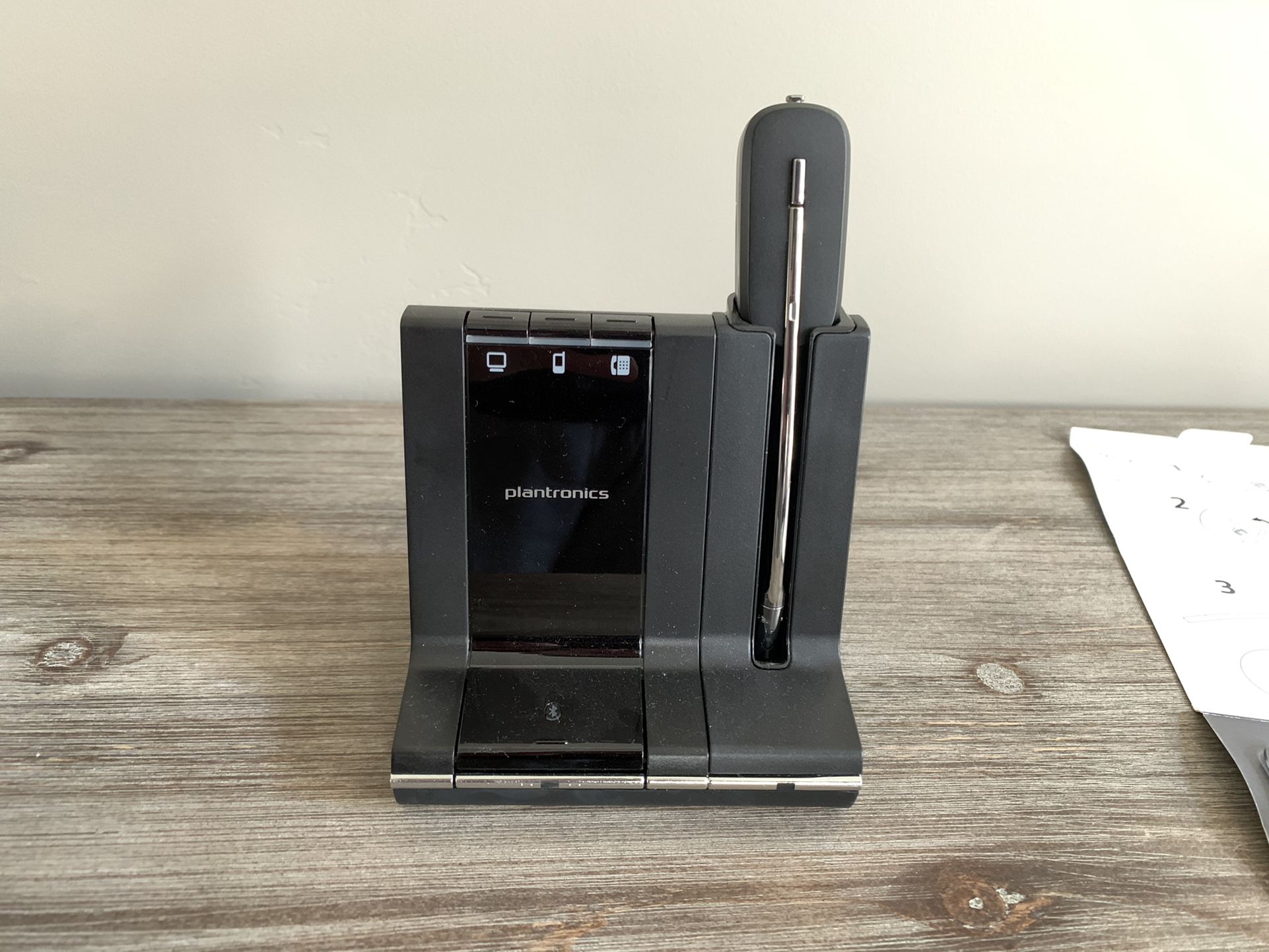 Plantronics Headset - Savi W745