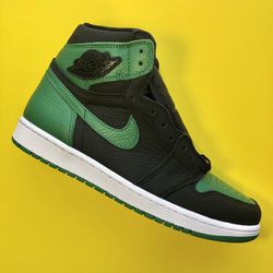 Jordan 1 ‘Pine Green’ - Sizes 9 and 10.5