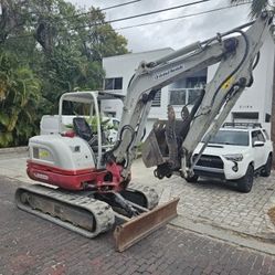 Takeuchi TB250 Mini Excavator
