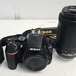 Nikon D5600 w/ 2 lenses & extra accessories