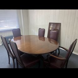 Kittinger Colonial Williamsburg Dining Table