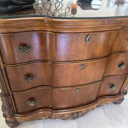 Victorian style Wooden dresser
