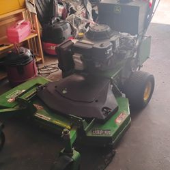 John Deer 0 Turn