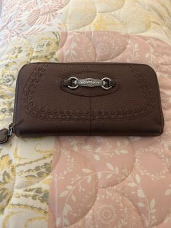 Brighton wallet