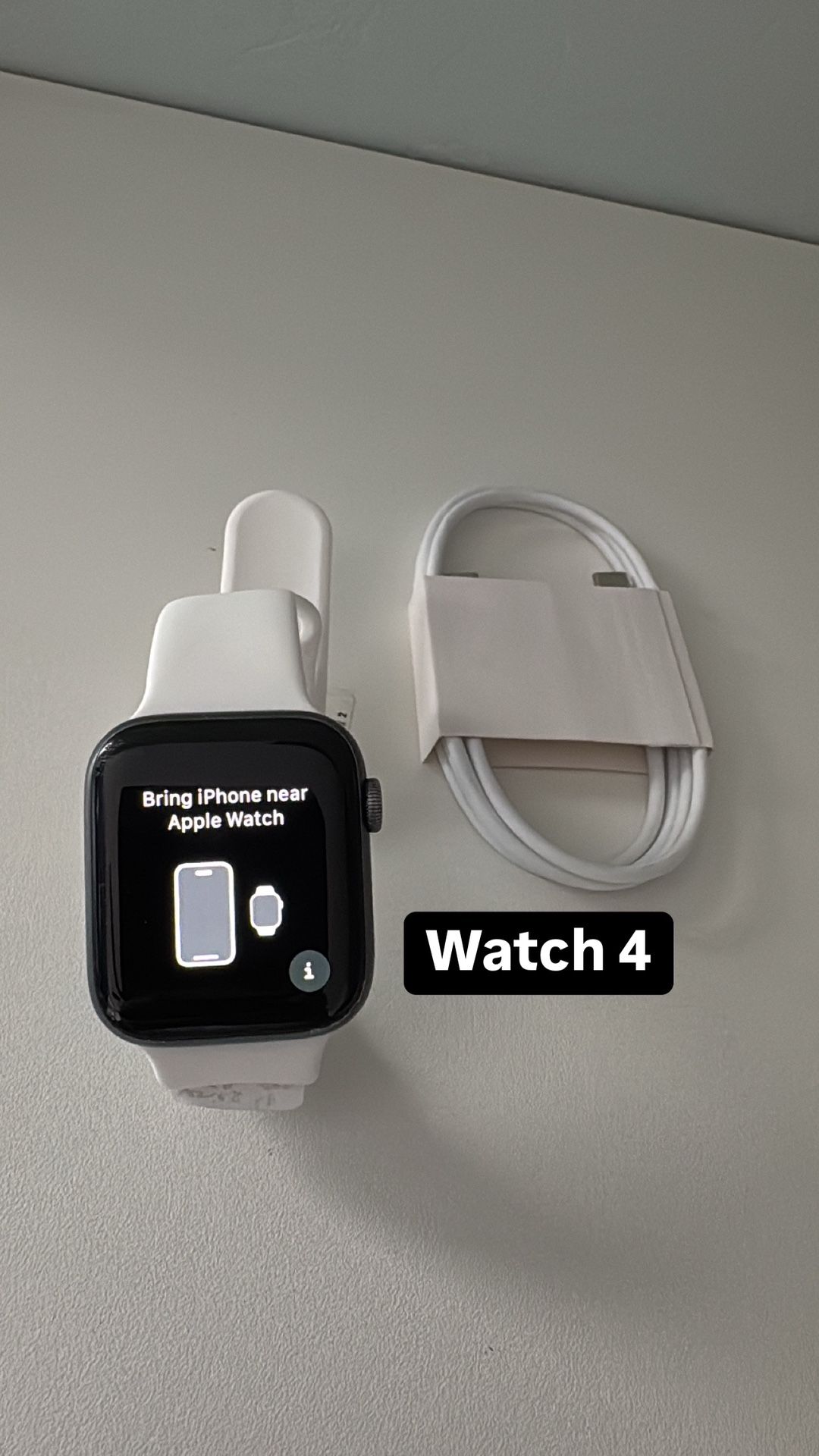 Apple Watch Series 4 Cellular! Like New!