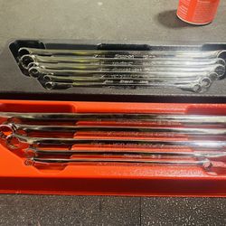 Snap On 12 Point SAE Flank Drive/ 12 Point Metric Flank Drive Wrench