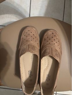 SUEDE SHOES
