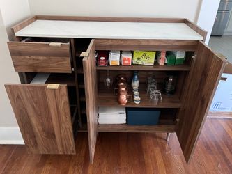 Bar cabinet