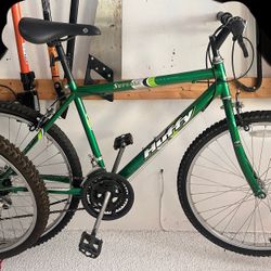 Huffy Superia 15-speed Mountain Bicycle *MakeAnOffer*