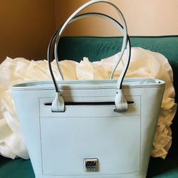 Dooney & Bourke Florentine  Tote In A Light Bluish Green Color🎀