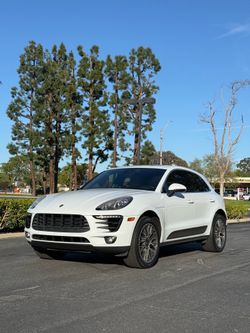 Porsche Macan S