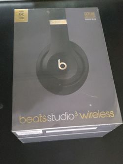 Beats Studio 3 Wireless Brand New Sealed has 1 yr warranty