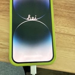 iPhone 14pro 1tb Memory UNLOCKED 