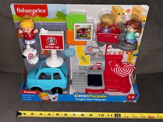 New Fisher Price Little People Target Run Playset