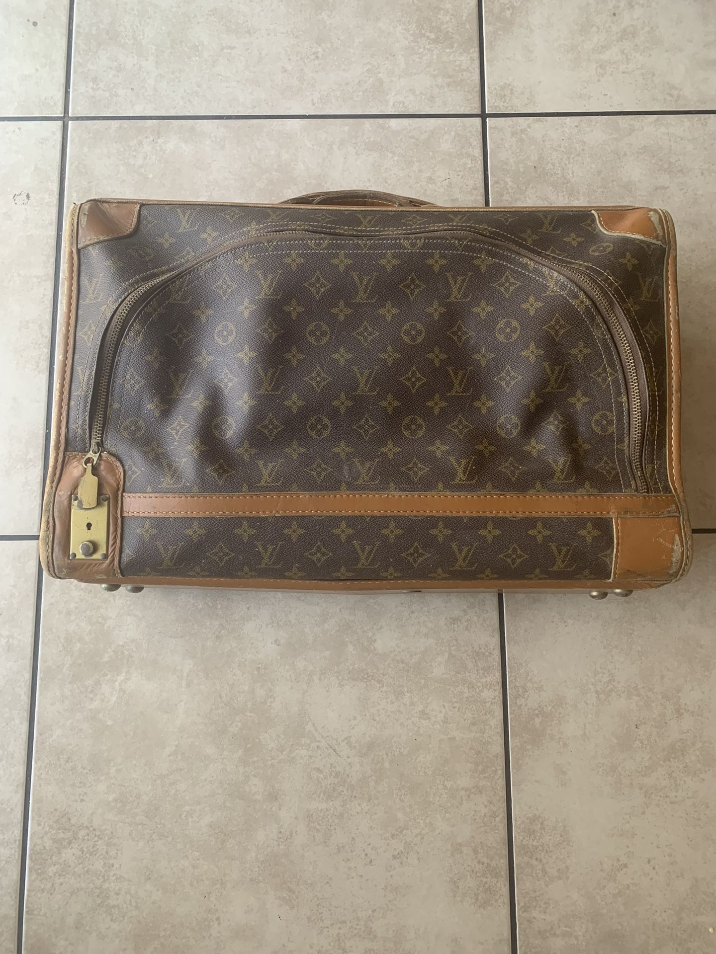 Louis Vuitton Suit Case