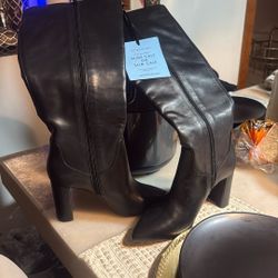 Antonio Melani Knee High Black Leather Boots (7.5)