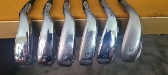 Taylormade r7  irons