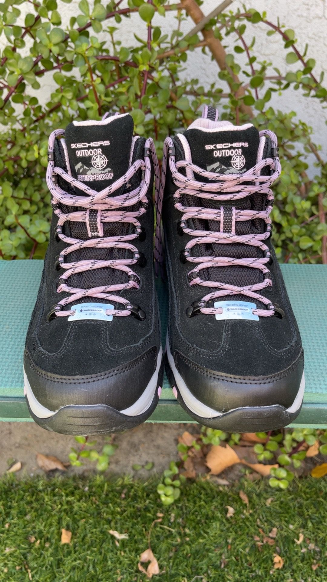 Skechers Outdoor Relaxed Fit: Trego - Alpine Trail Hiking Boots Size 8