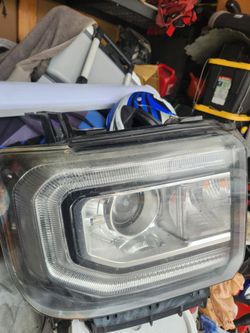 Headlight  2018 gmc sierra 1500