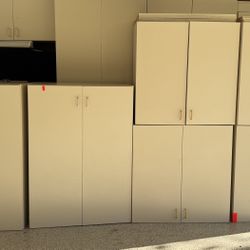 Garage / Storage Cabinets – Excellent Condition