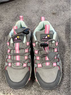 Girls outdoor shoes