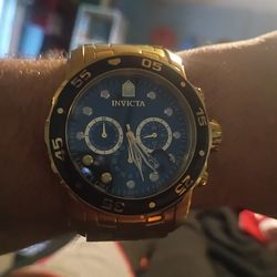 Invicta gold watch