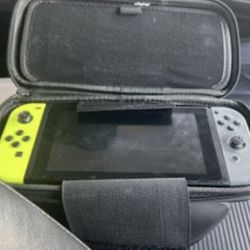 Nintendo Switch READ DESCRIPTION
