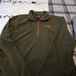 2 Like New Mens NORTHFACE Fleece