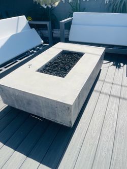 Concrete fire pit / fire table. Propane. Heavy duty.