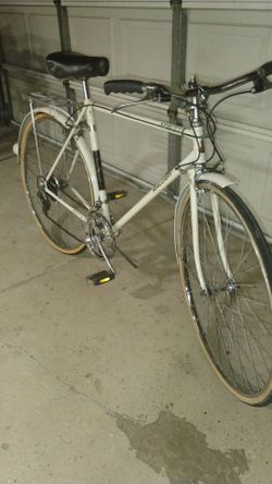 Men's 1970's 5 speed  Raleigh spirit