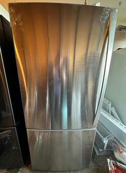 Kenmore Bottom Freezer Fridge Stainless Steel LEDLighting