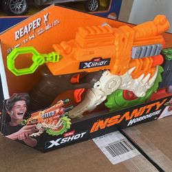 Zuru X-Shot Insanity Reaper X With 8 Darts New In Box