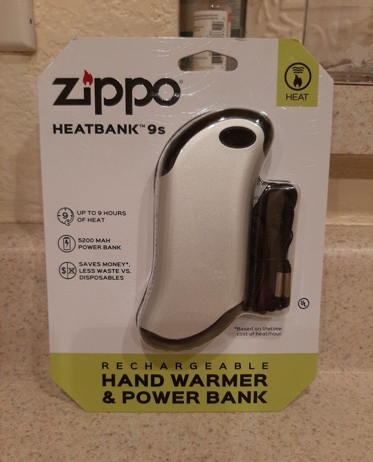ZIPPO Heatbank 9s Rechargeable Hand Warmer & Power Bank Silver New!