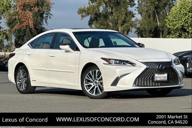 2021 Lexus ES 300h