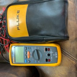FLUKE 1507 Insulation Tester