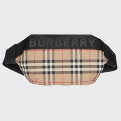Burberry Fanny Pack Black And Print 