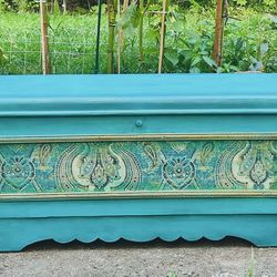 Lane Cedar Chest – Custom Hand-Painted Teal | Vintage Storage Trunk