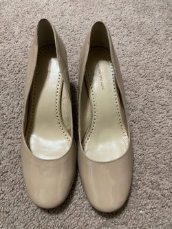 ADRIENNE VITTADINI PUMPS $50 OBO