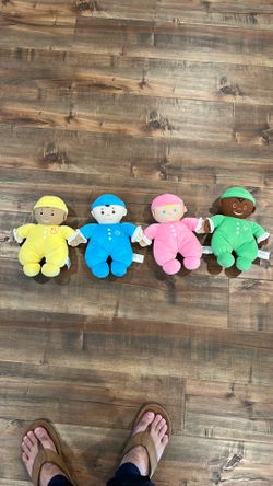 Cuddly, washable dolls, Set of 4 Soft Baby Dolls