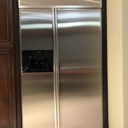 Kitchen Aid refrigerator 29.8 cu. ft 48" width