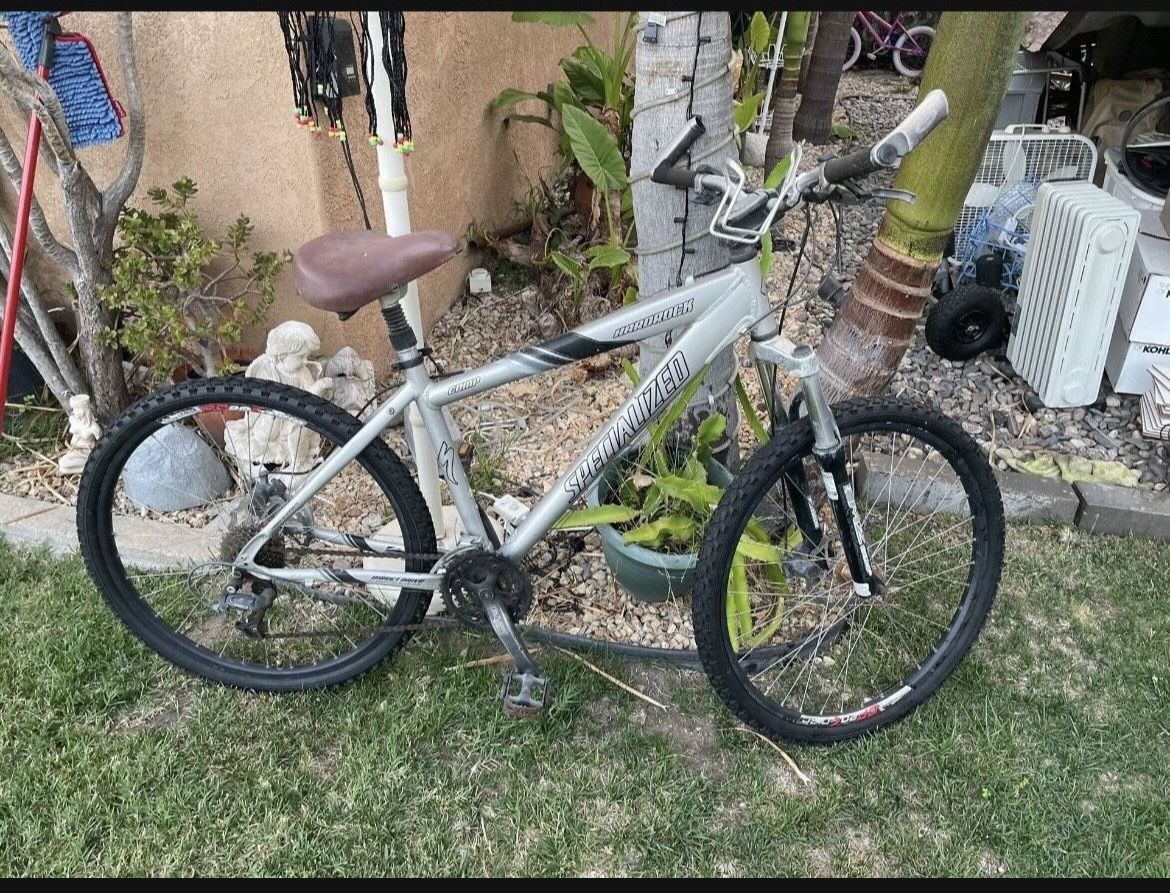 Specialized mountain bike hard rock 