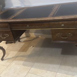 English Style Burl & Leather Desk Vintage 